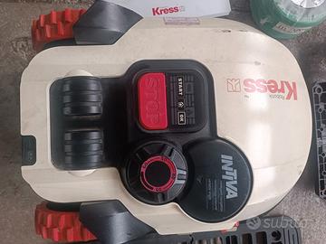 Robot rasaerba Kress k 100 nano