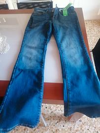 Jeans donna Guess nuovi