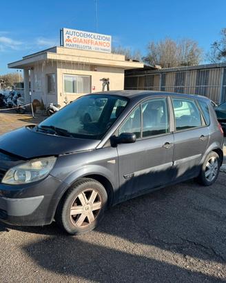 RICAMBI AUTO RENAULT MEGANE 2005