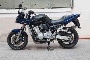 Yamaha FZS 1000 Fazer (2004) -  Originale
