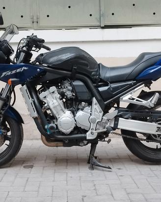 Yamaha FZS 1000 Fazer (2004) -  Originale