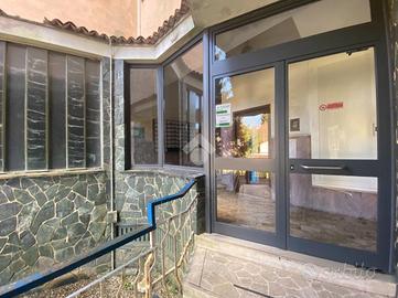 4 LOCALI A MONTOGGIO