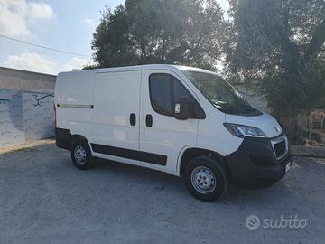 Peugeot Boxer Furgone 35q L1H1 2.2 HDi 120cv