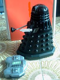 Doctor Who Dalek nero,parlante,31cm,parti mancanti