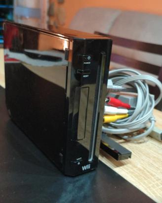 Nintendo Wii con 15 giochi in bundle