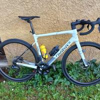Bici da corsa incidentata