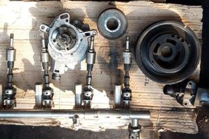 Iniettori benzina Volvo V60 1.6 cod. mot. B4164T3