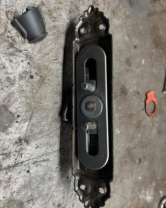 N 9 Maniglie in ottone  per porte e finestre