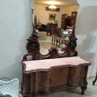 Mobile pettiniera antico restaurato