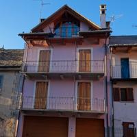 Casa da terra a tetto in valle vigezzo