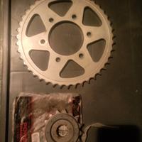 Pignone e corona Kawasaki passo 525