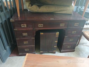 Scrivania  in mogano stile marinaro