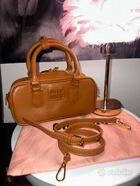 Borsa miu miu arcadie