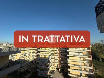 4 LOCALI A CASALNUOVO DI NAPOLI