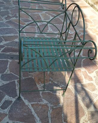 poltrona in ferro battuto verde