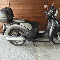 Aprila Scarabeo Rotax 125