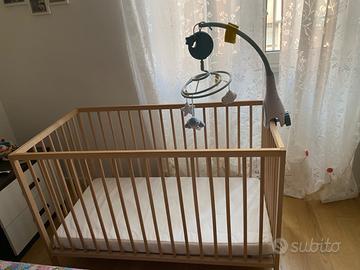 Culla  e materasso sniglar. Bari