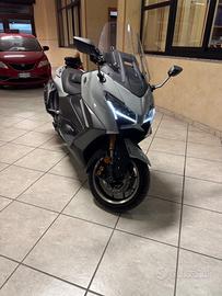 Yamaha T Max 560 Tech