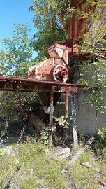 Impianto di frantumazione inerti