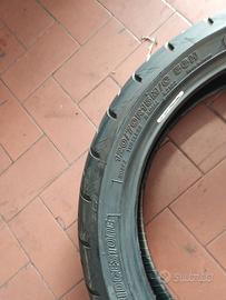 gomma anteriore 120/70/15 