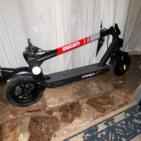 Monopattino Ducati Pro-II Evo Advance Safety