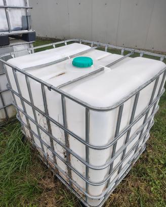 tank contenitori 1000 litri