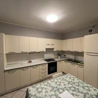 Cucina angolare artigianale (387x235 cm) - Panna