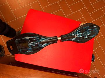 Skateboard a due ruote per ragazzo più protezioni