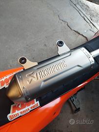 silenziatore Akrapovic 