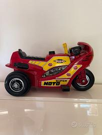 Moto Feber giocattolo  a batteria