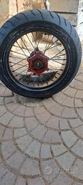 Cerchio posteriore motard