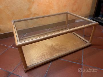 Tavolino in bambù/rattan e vetro