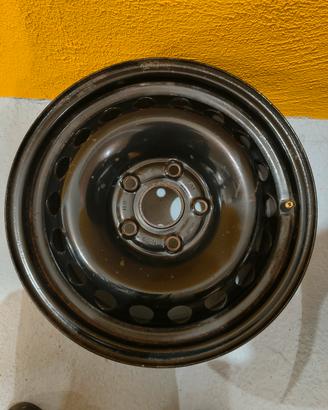 cerchi e gomme 195 65 15