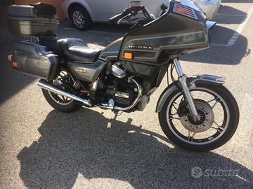 Honda Silver Wing 650