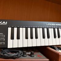Akai LPK 25 Wireless Controller Midi