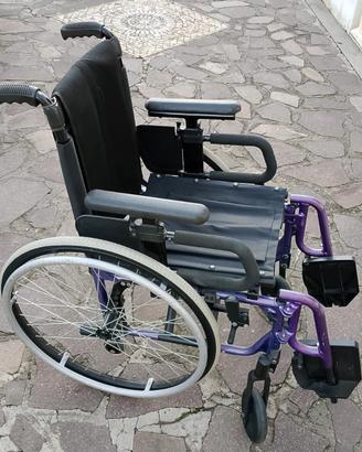 Carrozzina - Sedia a Rotelle - Progeo Basic Light