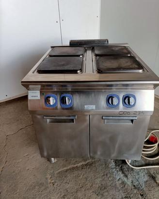 Cucina Electrolux 4 piastre – Professionale 380V