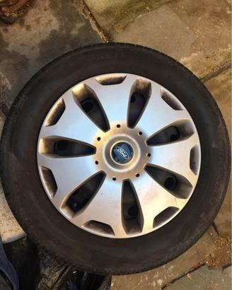 4 cerchi ford 5x108 con gomme r16