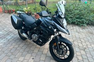 Suzuki V-strom 650