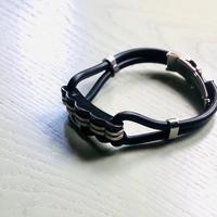 Bracciale in acciaio e caucciù