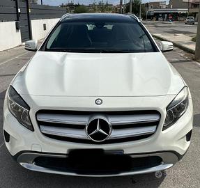 Mercedes-Benz GLA 180 d Sport Automatica – 2016