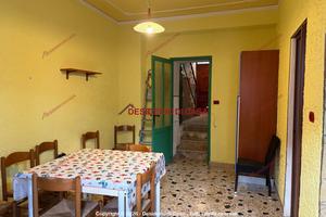 Casa, Campofelice di Roccella.