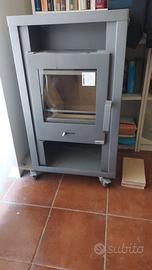 stufa a legna nuova