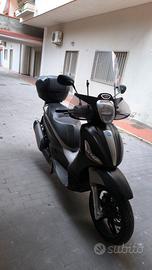 Beverly 350 anno 2015 km 44.000 circa