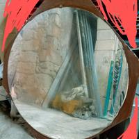 Specchio su base in legno 