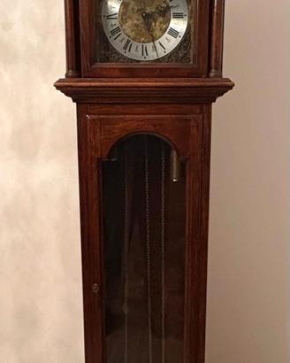 Orologio a pendolo da terra vintage Germania 1979