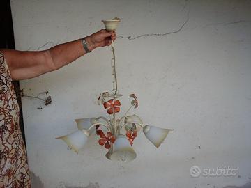 Lampadario camera 5 luci e 2 lampade comodino