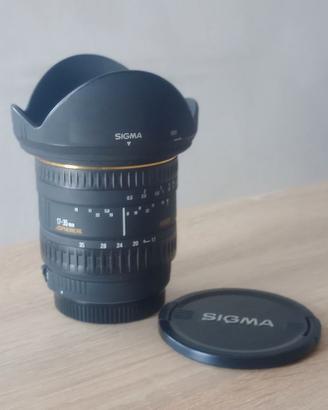 Obiettivo Sigma 17/35 2,8/4 per Canon EOS.