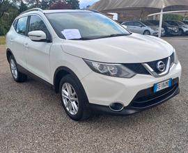 Nissan Qashqai 1.5 dCi Visia