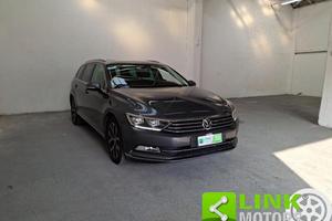 VOLKSWAGEN Passat Variant 2.0 TDI DSG Executive